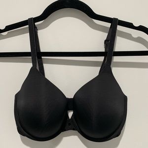 Victoria’s Secret Black Bra | Size 32DD